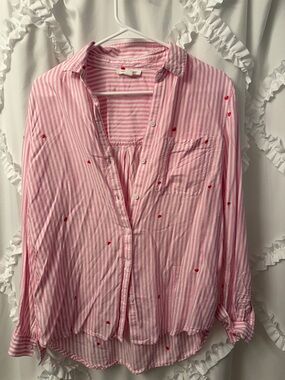 beachlunchlounge Pink & White Striped Button-Up Top with Red Heart Dots